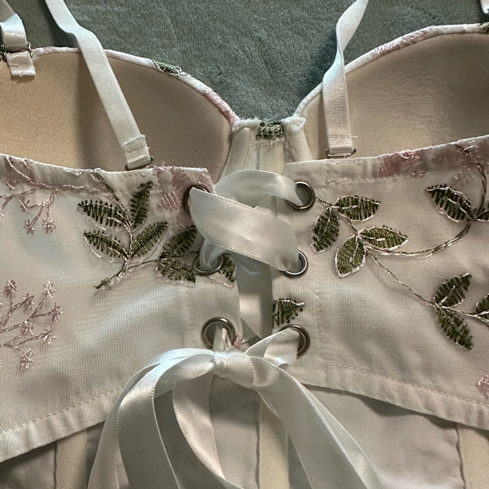 Shein small crop top, white with green and pink floral embroidery. - Picture 5 of 11